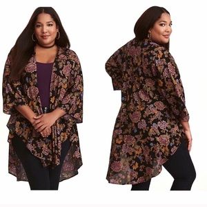 Torrid Floral Kimono Size 1/2 NWT